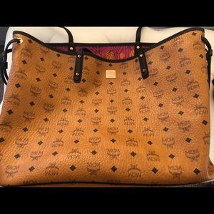 XXL MCM TOTE